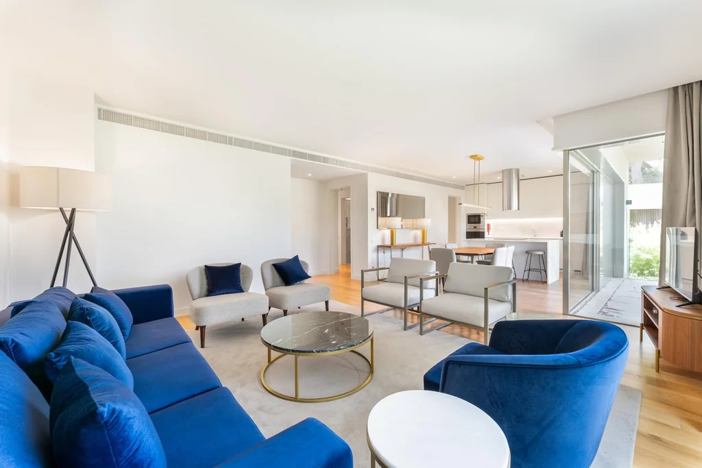Apartamento T2 com jardim — Quinta da Marinha, Cascais
